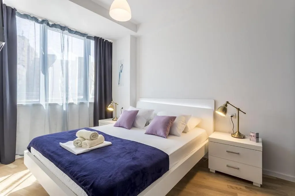 Apartments With Wifi Split - 18088